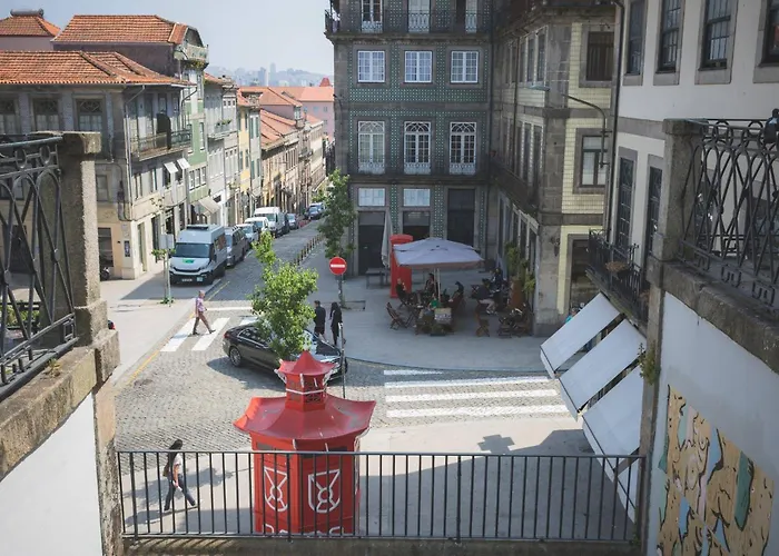 Aposentus - Your At Pinheiro's Apartman