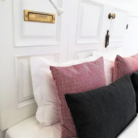 Aposentus - Your At Pinheiro's Apartment *